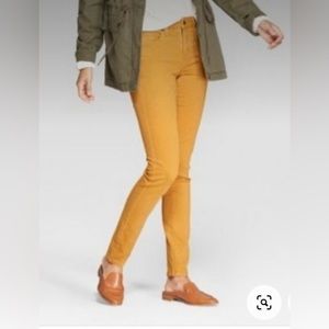 Brand New Universal Thread High-Rise Skinny Jeans- Mustard Yellow